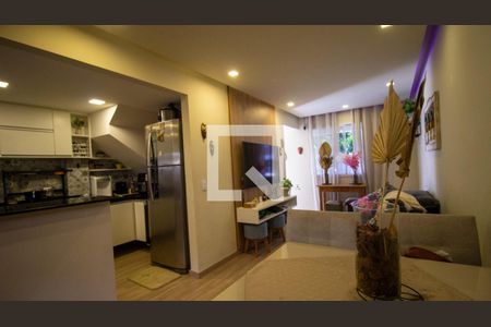 Sala de casa de condomínio à venda com 3 quartos, 85m² em Vargem Pequena, Rio de Janeiro