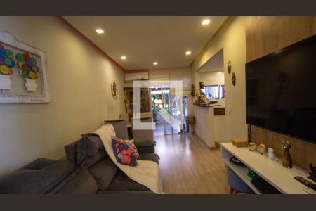 Sala de casa de condomínio à venda com 3 quartos, 85m² em Vargem Pequena, Rio de Janeiro