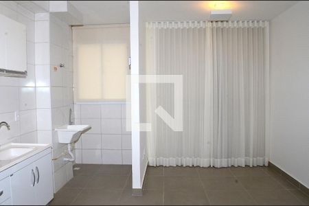 Sala de apartamento para alugar com 2 quartos, 47m² em São Gabriel, Belo Horizonte