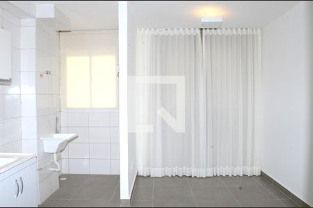 Sala de apartamento para alugar com 2 quartos, 47m² em São Gabriel, Belo Horizonte