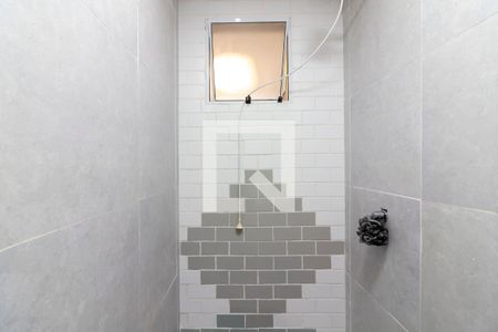 Banheiro de casa para alugar com 1 quarto, 65m² em Jardim São Paulo, São Paulo