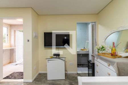 Sala/Quarto de casa para alugar com 1 quarto, 65m² em Jardim São Paulo, São Paulo