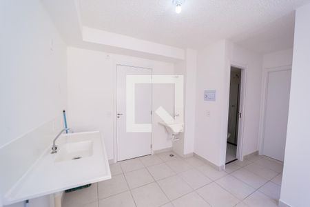 Sala/Cozinha de apartamento para alugar com 2 quartos, 34m² em Engenheiro Goulart, São Paulo