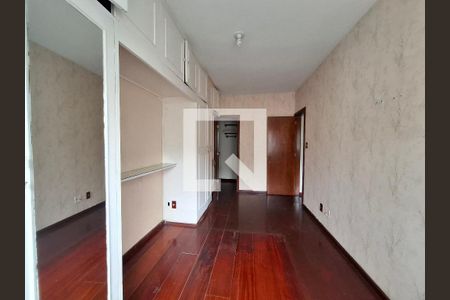 Quarto 1 de apartamento à venda com 2 quartos, 75m² em Laranjeiras, Rio de Janeiro