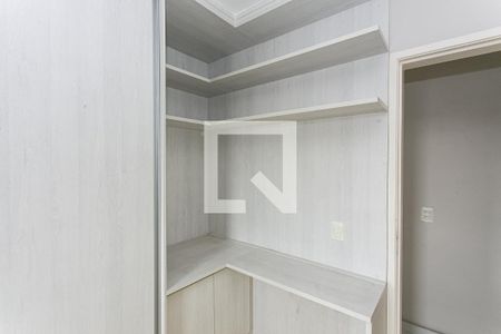 Quarto 1 de apartamento para alugar com 2 quartos, 49m² em Vila Carrão, São Paulo