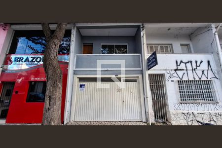 Fachada de casa à venda com 2 quartos, 101m² em Casa Branca, Santo André
