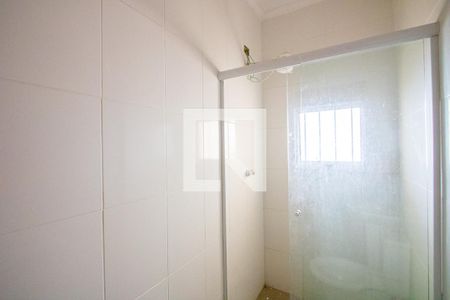Banheiro social 2 de casa à venda com 2 quartos, 101m² em Casa Branca, Santo André