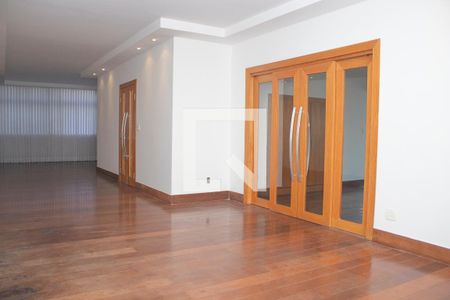 Sala 1 de apartamento para alugar com 5 quartos, 430m² em Lourdes, Belo Horizonte