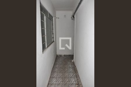 Corredor Externo de casa de condomínio para alugar com 2 quartos, 70m² em Parque Itaberaba, São Paulo