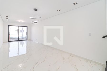 Sala de casa à venda com 3 quartos, 200m² em Vila Lais, São Paulo