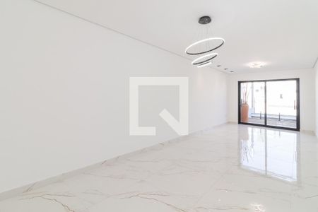 Sala de casa à venda com 3 quartos, 200m² em Vila Lais, São Paulo