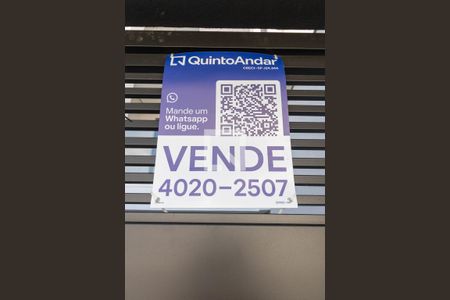 Plaquinha de casa à venda com 3 quartos, 200m² em Vila Lais, São Paulo