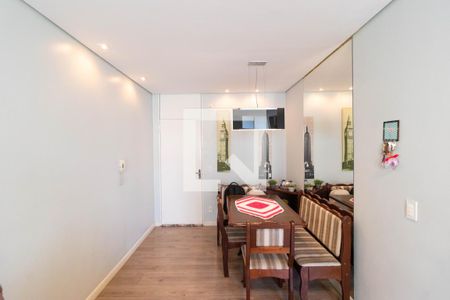 Sala de apartamento à venda com 3 quartos, 70m² em Jardim das Bandeiras, Campinas