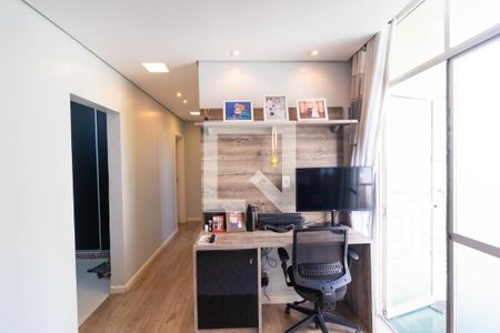 Sala de apartamento à venda com 3 quartos, 70m² em Jardim das Bandeiras, Campinas