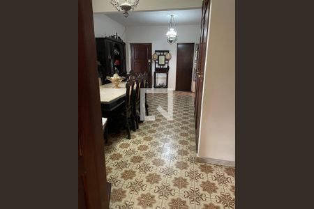 Casa à venda com 5 quartos, 275m² em Cidade Nova, Belo Horizonte