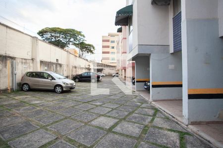 Garagem de apartamento à venda com 2 quartos, 55m² em Glória, Belo Horizonte