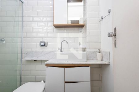 Banheiro de kitnet/studio à venda com 1 quarto, 28m² em Bela Vista, São Paulo