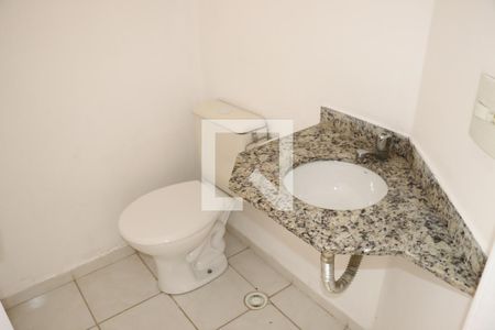 Lavabo de casa de condomínio para alugar com 3 quartos, 100m² em Parque Rincao, Cotia