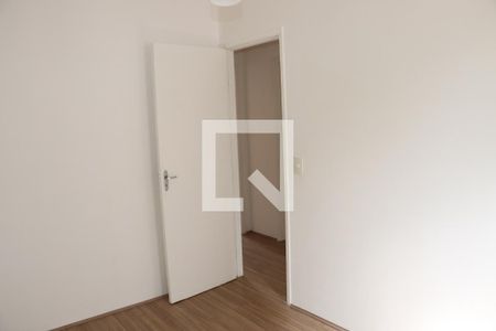 Quarto 1 de casa de condomínio para alugar com 3 quartos, 100m² em Parque Rincao, Cotia