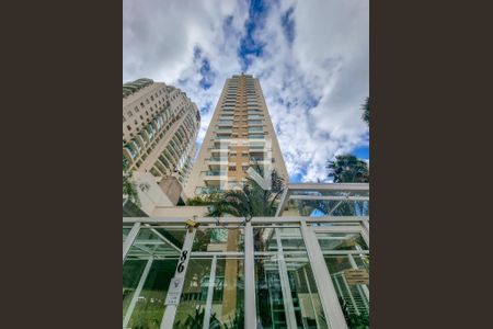 Fachada de apartamento à venda com 2 quartos, 74m² em Santo Amaro, São Paulo