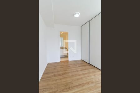 Suíte 1 de apartamento à venda com 2 quartos, 74m² em Santo Amaro, São Paulo