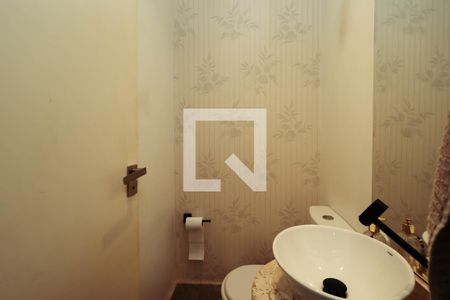 Lavabo de apartamento à venda com 3 quartos, 122m² em Vila Gumercindo, São Paulo