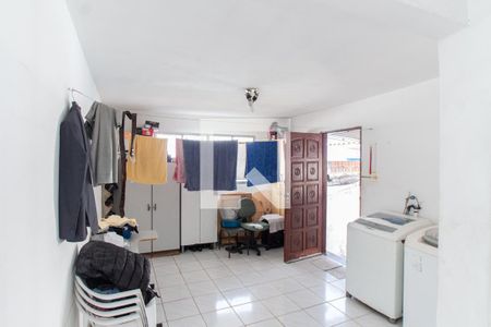 Quarto de Serviço de casa à venda com 3 quartos, 209m² em Jardim Japao, São Paulo