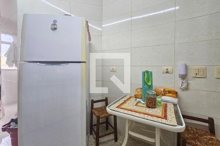 Cozinha de apartamento para alugar com 3 quartos, 240m² em Balneario Guarujá, Guarujá