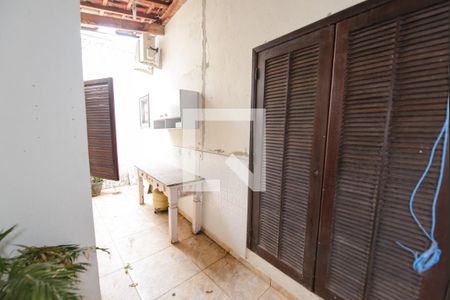 Área comum de casa para alugar com 2 quartos, 120m² em Centro, Taubaté