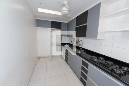 Cozinha de casa para alugar com 2 quartos, 120m² em Centro, Taubaté