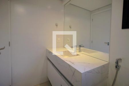 Banheiro da Suíte 1 de apartamento para alugar com 2 quartos, 63m² em Santo Agostinho, Belo Horizonte