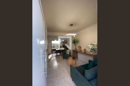 Foto 25 de casa à venda com 3 quartos, 111m² em Castelo, Belo Horizonte