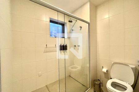 Banheiro de kitnet/studio à venda com 1 quarto, 27m² em Vila Clementino, São Paulo