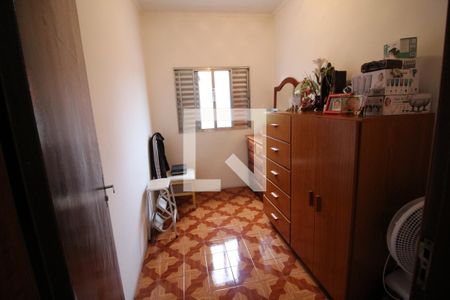 Quarto 2 de casa à venda com 3 quartos, 111m² em Jardim Roberto, Osasco
