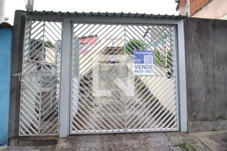 Fachada de casa à venda com 3 quartos, 111m² em Jardim Roberto, Osasco