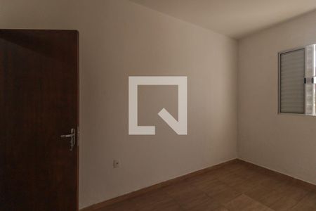 Quarto de casa para alugar com 2 quartos, 92m² em Vila Vianelo, Jundiaí
