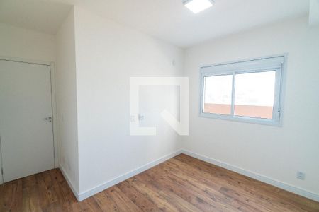 Suite de apartamento para alugar com 2 quartos, 115m² em Jardim Prudência, São Paulo