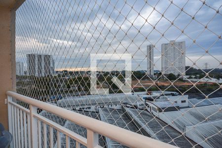 Sacada da Sala/Cozinha de apartamento à venda com 2 quartos, 60m² em Socorro, São Paulo