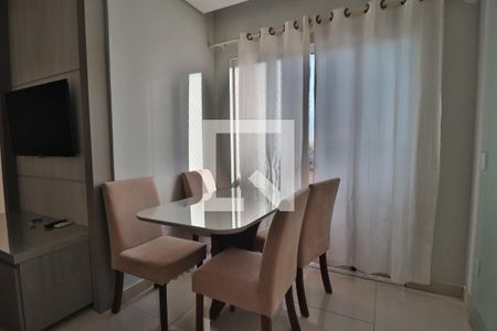 Sala de Jantar de apartamento para alugar com 2 quartos, 60m² em Jardim Brasília, Uberlândia
