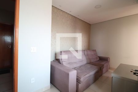 Sala de apartamento para alugar com 2 quartos, 60m² em Jardim Brasília, Uberlândia