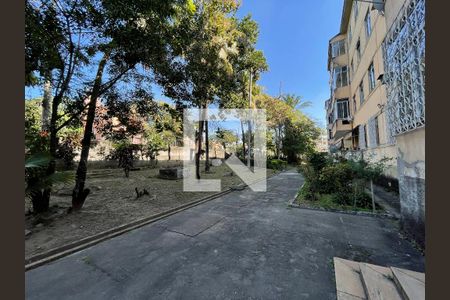 Fachada de apartamento à venda com 2 quartos, 70m² em Benfica, Rio de Janeiro