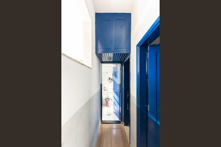 Corredor de apartamento à venda com 2 quartos, 70m² em Benfica, Rio de Janeiro