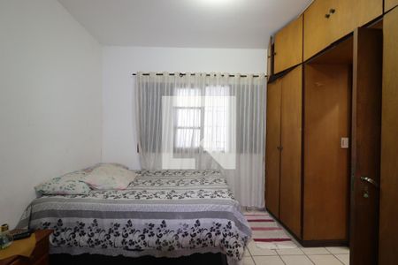 Quarto de Serviço de casa à venda com 4 quartos, 328m² em Vila Alpina, Santo André