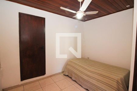 Quarto 2 de casa de condomínio para alugar com 3 quartos, 50m² em Cavalhada, Porto Alegre