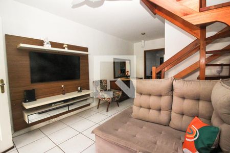 Sala de casa de condomínio para alugar com 3 quartos, 50m² em Cavalhada, Porto Alegre