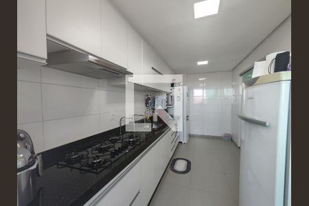 Cozinha de casa à venda com 3 quartos, 306m² em São Goncalo, Contagem