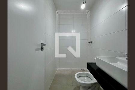 Banheiro Social de casa à venda com 3 quartos, 186m² em Vila Congonhas, São Paulo