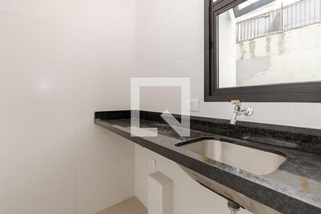 Área de Serviço de casa para alugar com 4 quartos, 211m² em Vila Congonhas, São Paulo