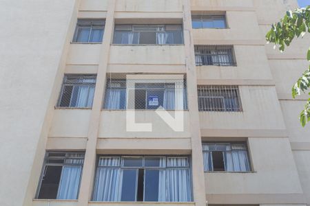 Plaquinha Instalada de apartamento à venda com 2 quartos, 65m² em Cidade Nova, Belo Horizonte