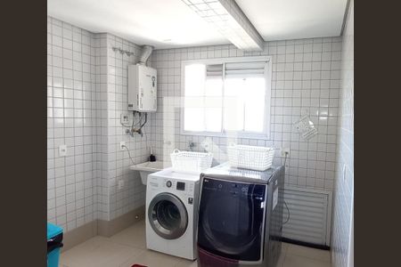 Foto 22 de apartamento para alugar com 3 quartos, 247m² em Cambuí, Campinas